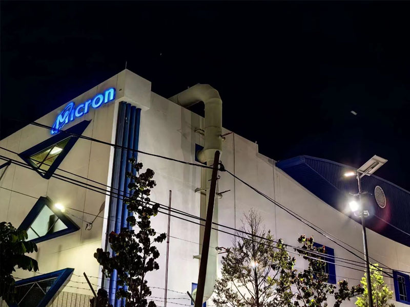 LED Solar Light Solution 150W Hi-Small Solar Light in Malaysia缩略图 LED Solar Light Solution 150W Hi-Small Solar Light in Malaysia缩略图